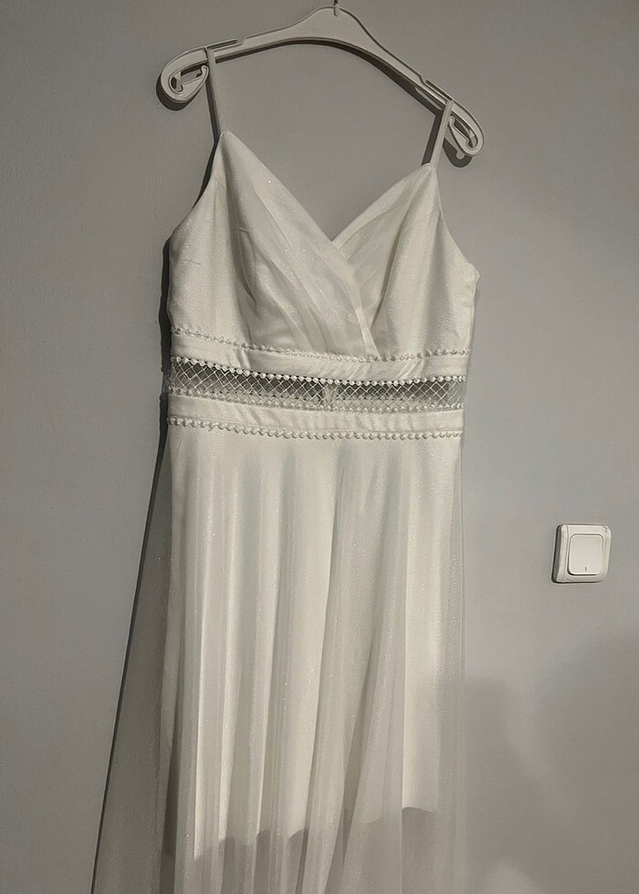 Beyaz nikah elbisesi - Görsel 4