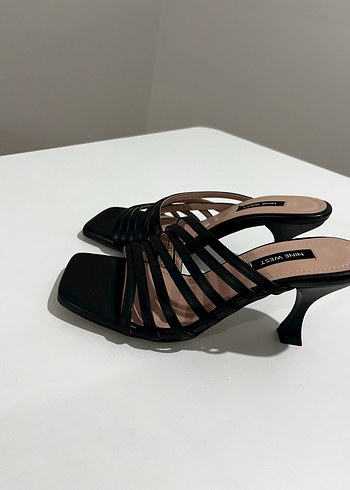 NİNE WEST KADIN TERLİK 37 NUMARA - Görsel 3