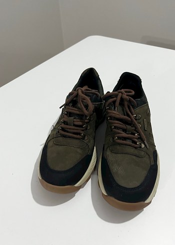 Kahverengi Bağcıklı Erkek Spor Ayakkabı - Görsel 5