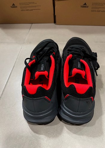 ADİDAS TRACEFINDER 42 NUMARA - Görsel 3