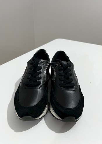 İNCİ HAKİKİ DERİ KADIN AYAKKABI 36 NUMARA - Görsel 3