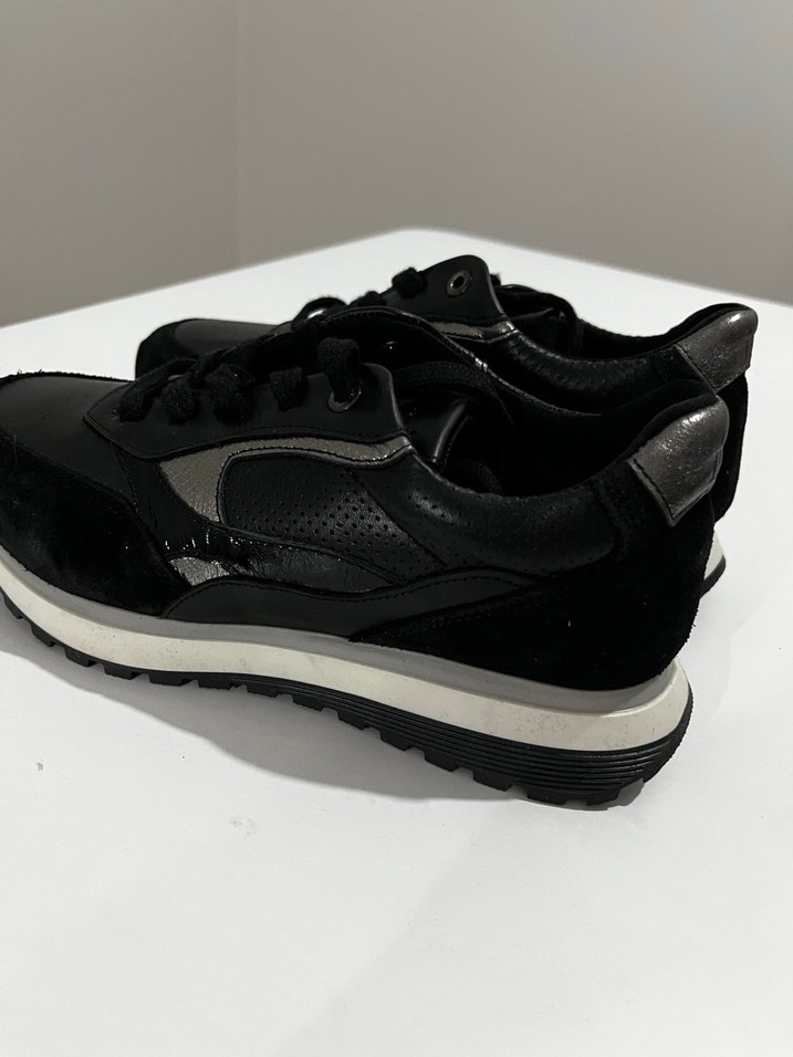 İNCİ HAKİKİ DERİ KADIN AYAKKABI 36 NUMARA - Görsel 5