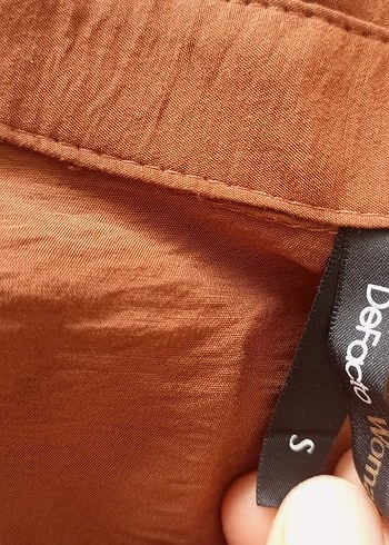 Bej Düğmeli Kadın Gömlek - Görsel 3