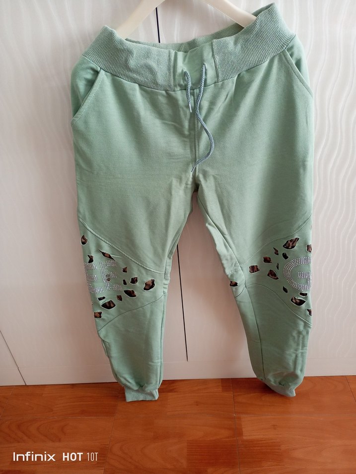 Yeşil Leopar Desenli Kapüşonlu Kadın Eşofman - Görsel 2