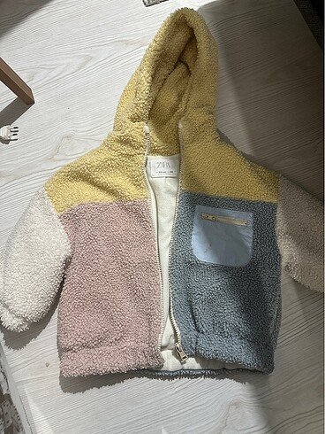 Zara mont
