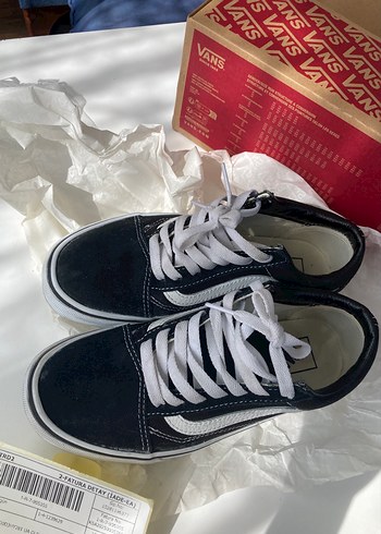 36 Beden Vans Kadın Siyah Beyaz Spor Ayakkabı