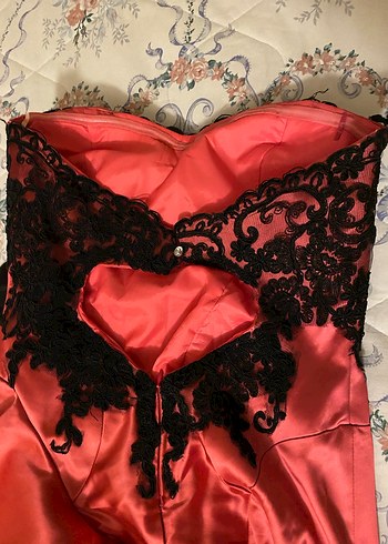 Pembe Siyah Dantel Straplez Uzun Elbise - Görsel 4