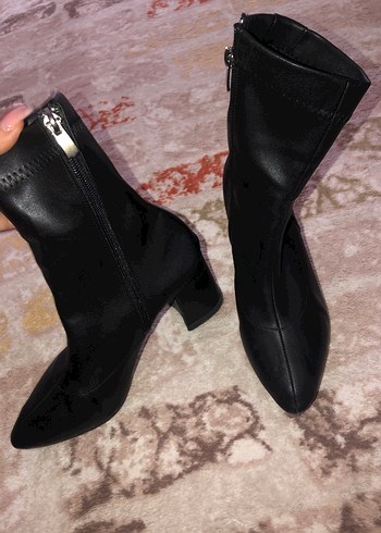Yılan Desenli Siyah Deri Stiletto Bot 36