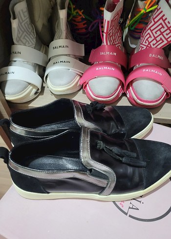 Siyah Püsküllü Yüksek Topuklu Kadın Spor Ayakkabı - Görsel 3