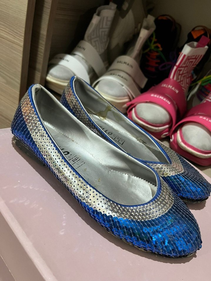 Mavi Parlak Pul Detaylı Kadın Babet - Görsel 2