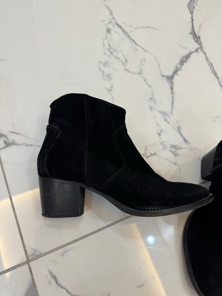 Stradivarius Siyah Süet Bot - Görsel 2