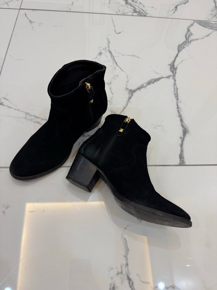 Stradivarius Siyah Süet Bot - Görsel 3