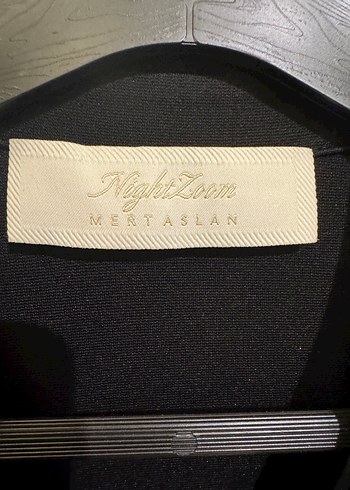 Uzun Kollu Siyah Midi Elbise - Görsel 4