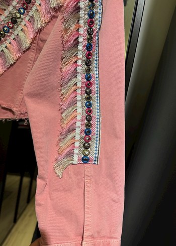m Beden Püsküllü Nakışlı Pembe Kısa Kot Ceket