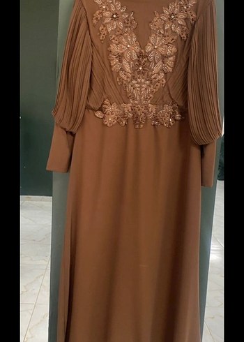 Drapeli Kahverengi Nakışlı Uzun Abiye Elbise - Görsel 2