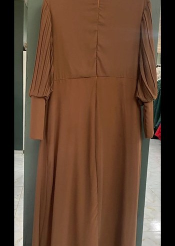 Drapeli Kahverengi Nakışlı Uzun Abiye Elbise - Görsel 3