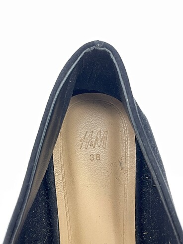 38 Beden siyah Renk H&M Babet %70 İndirimli.