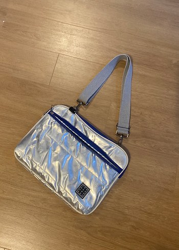 Parlak Mavi Kadın Laptop Çantası