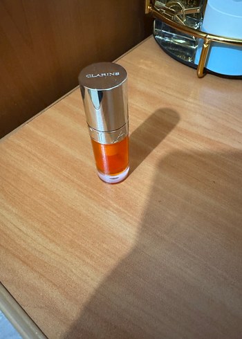 Clarins Dudak Yağı 05 Apricot - Görsel 2