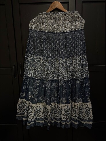 Abercrombie & Fitch Straplez midi elbise