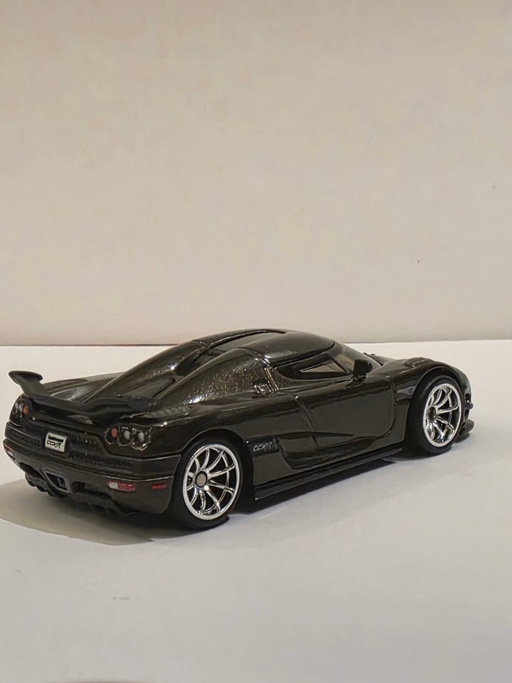 Parlak Siyah Hot wheels araba - Görsel 2