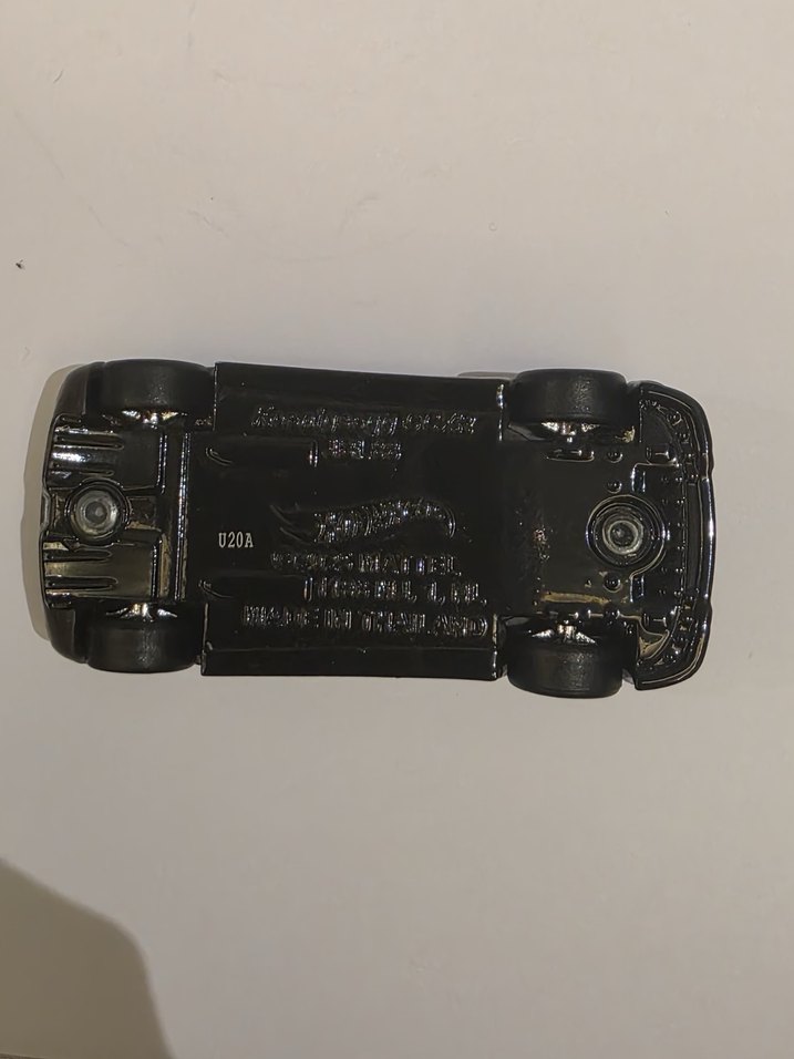 Parlak Siyah Hot wheels araba - Görsel 5