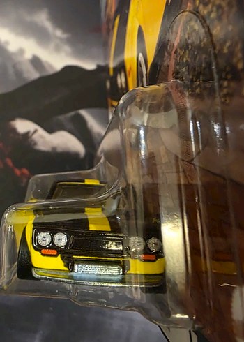 Parlak Sarı Datsun 510 Wagon Oyuncak Araba - Görsel 2