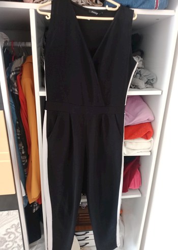 Siyah V Yaka Kadın Tulum - Görsel 3