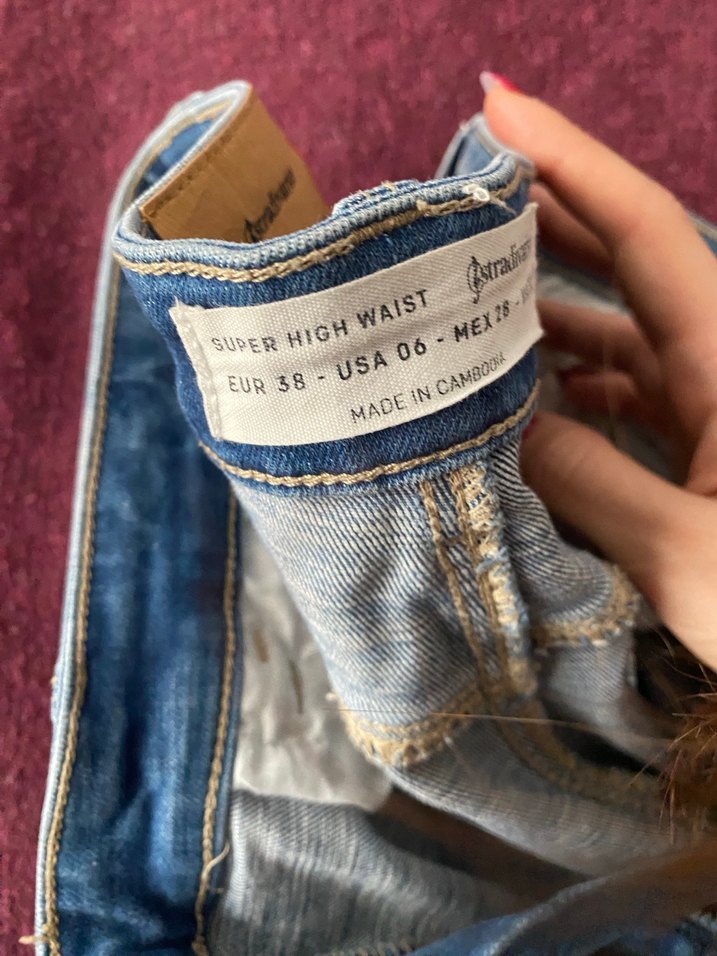 stradivarius yüksel bel dar kot e - Görsel 3