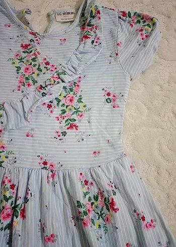 Çiçek Desenli Kız Elbisesi - Görsel 3