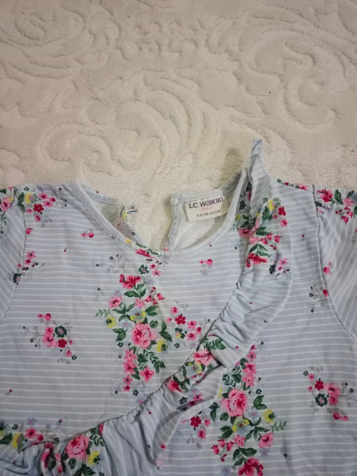 Çiçek Desenli Kız Elbisesi - Görsel 4