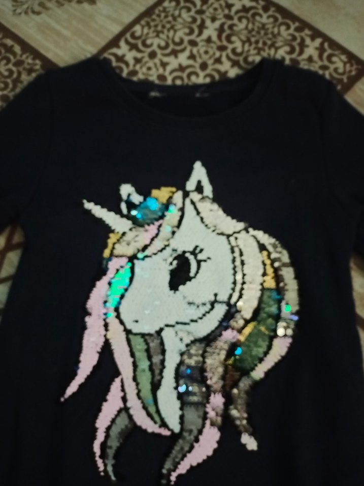 Kız Çocuk Siyah Uzun Kollu Pullu Elbise - Görsel 3