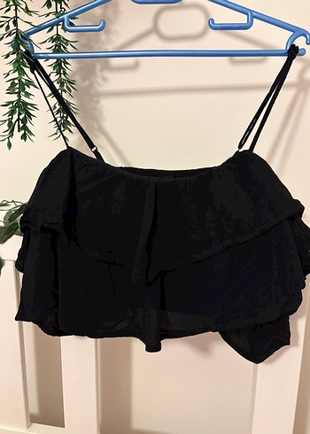 Siyah Mini crop