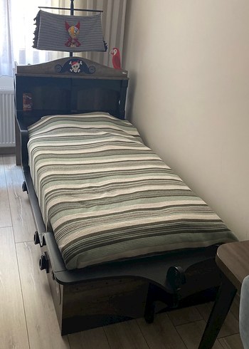 Korsan Temalı Kahverengi Çocuk Odası - Görsel 5