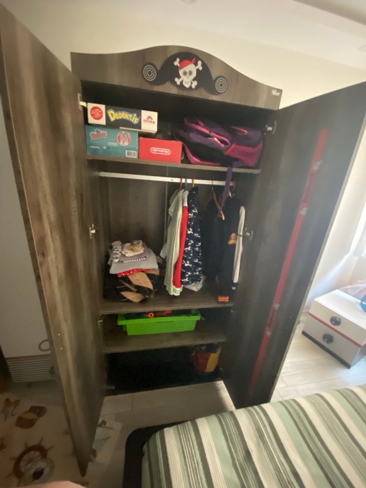 Korsan Temalı Kahverengi Çocuk Odası - Görsel 3