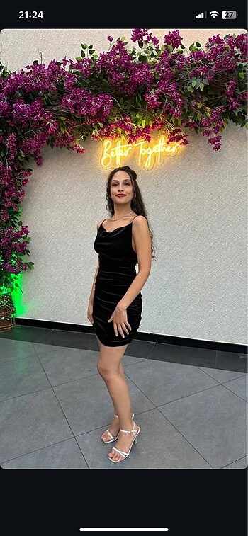 Gece elbisesi