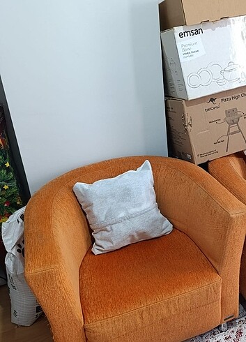 Koltuk takimi Bellona. Temiz saglam ,koltuk acilip yatak yapılır