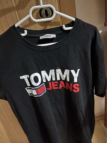Tommy Tshirt
