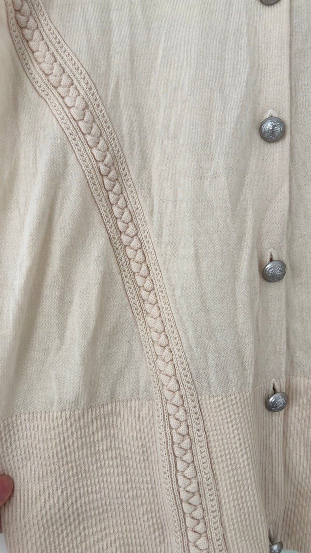 Burberry Orijinal Ekru Fırfır Detaylı Metal Düğmeli Hırka - M — görsel 3/4