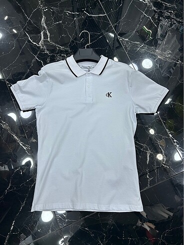 CK BEYAZ POLO YAKA