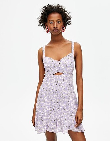 pull and bear çiçekli elbise
