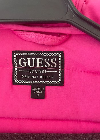 Guess Parlak Pembe Fermuarlı Kız Montu