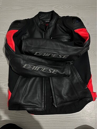 Erkek Dainese deri motorcu montu