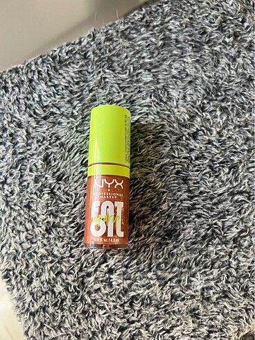 Nyx fat oil