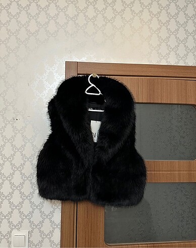 Zara Zara crop suni kürk yelek