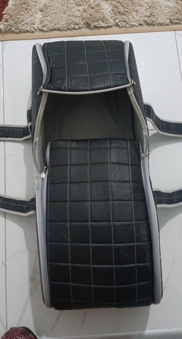 Siyah ve Gri Çocuk Araç Koltuğu - Görsel 3