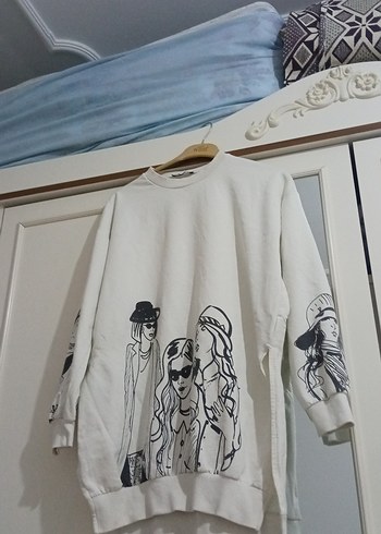 Beyaz Baskılı Oversize Kadın Sweatshirt - Görsel 6