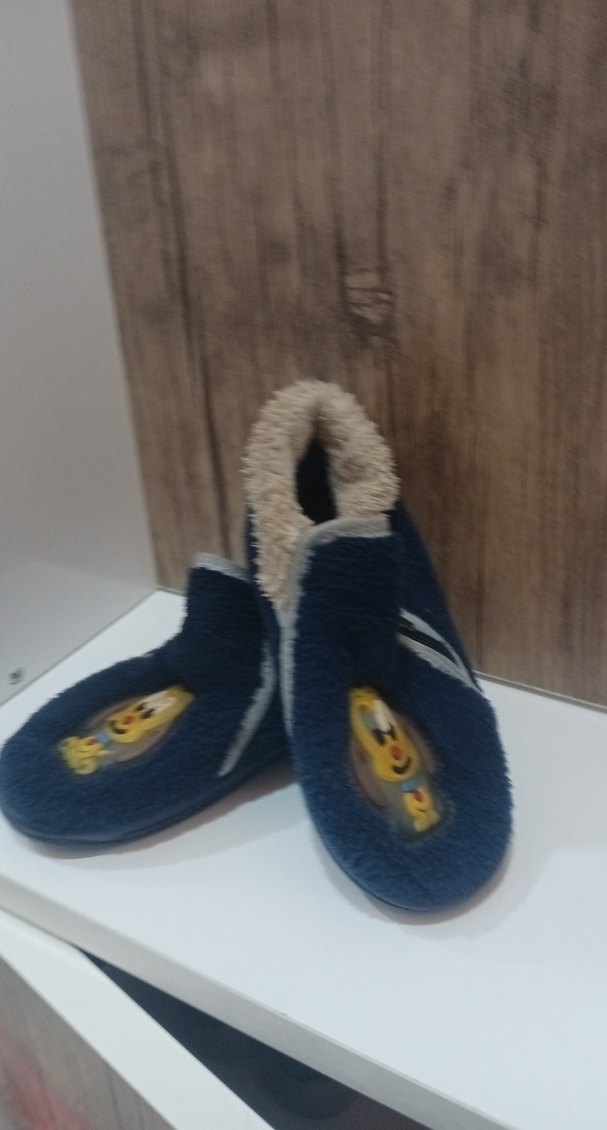 Erkek Çocuk Renkli Nakışlı Sıcak Ev Terliği - Görsel 2