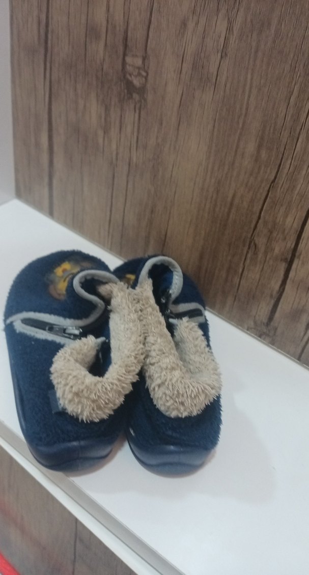 Erkek Çocuk Renkli Nakışlı Sıcak Ev Terliği - Görsel 3