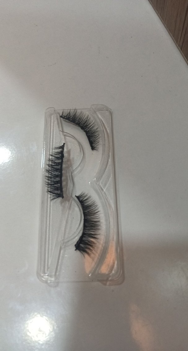 Vena Amoris Koyu Renkli Takma Kirpik - Görsel 5